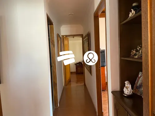 Apartamento En Venta En Edificio Laureles