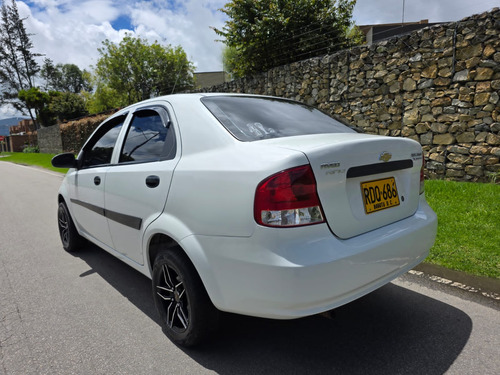 Chevrolet Aveo 1.5 Family