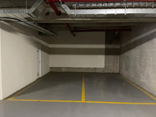 Metro Las Torres - Semi-nuevo - 3dorm, 2bañ, 2est, 1bod