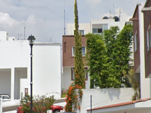 Casa En Venta En Residecial En Querétaro/ Recuperacion Bancaria Laab2