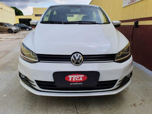 Volkswagen Fox Connect 1.6 Flex 8v 5p
