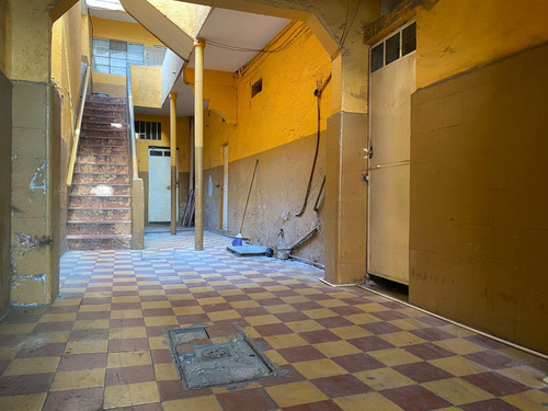 Edificio Comercial En Venta En Moctezuma 1a.sección