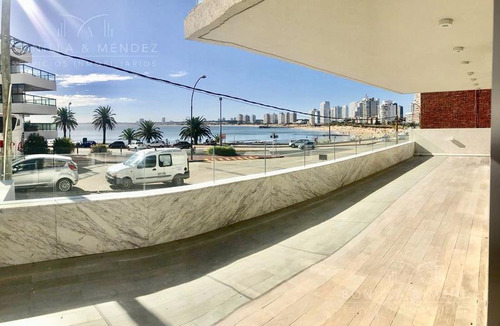 Mouette, Primera Fila, Piso De 570 M2, Piscina Propia!