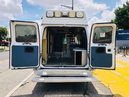 Imagen 15 de 15 de Ford Econoline E350 Ambulancia T2 Diesel