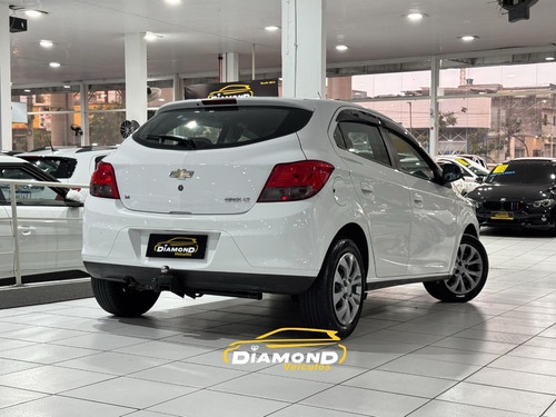 Chevrolet Onix 1.4 Lt 5p