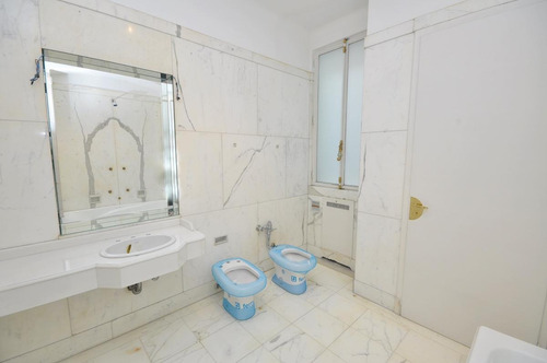 Imagen 18 de 30 de Excepcional Piso En Edificio Francés Sobre Avenida Alvear Único Por Su Categoría