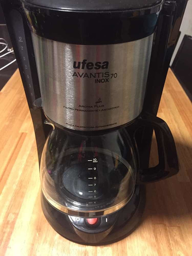 Imagen 1 de 2 de Cafetera Ufesa Avantis 70 Y Inox Como Nueva