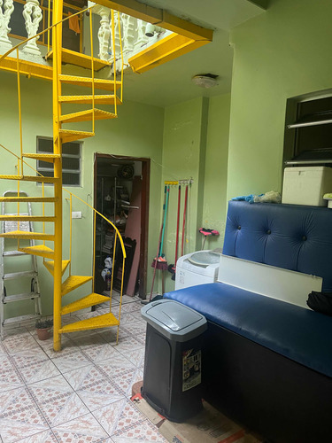 Casa Na Barra Funda De Dois Andares Próximo Ao Metrô