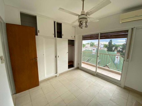 Departamento 4 Ambientes Con Cochera - Devoto