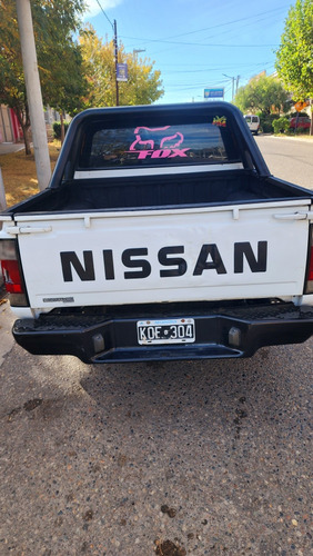 Nissan NP300 2.5 Cabina Doble 133cv 4x2
