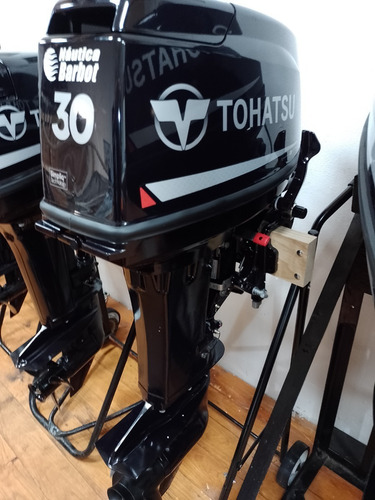 Imagen 3 de 16 de Motor Tohatsu 30 Hp Dos Tiempos