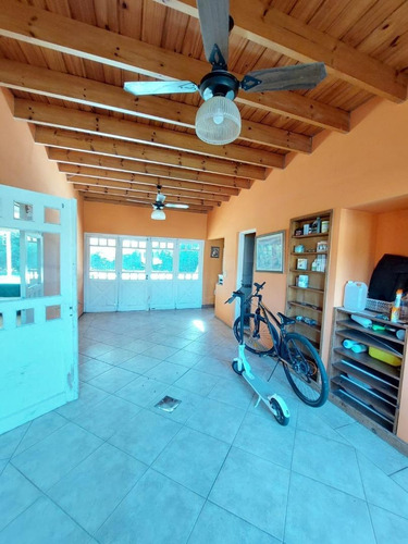 Imagen 19 de 23 de Casa Con Piscina En El Paraíso
