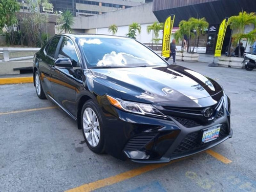 Imagen 3 de 14 de Toyota Camry Se