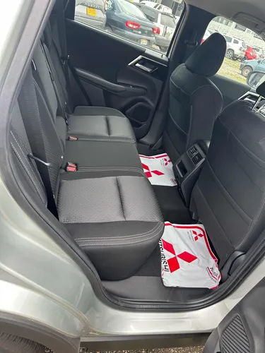 Mitsubishi All New Outlander 4x2 2.5l At.