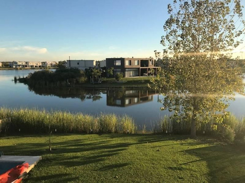 Imagen 3 de 30 de Casa En Venta En El Canton Islas Maroto Propiedades