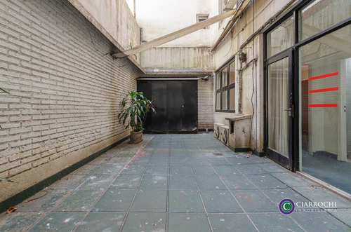 Imagen 5 de 25 de Recoleta Oficina Con 2 Patios Propios En Montevideo Y Posadas