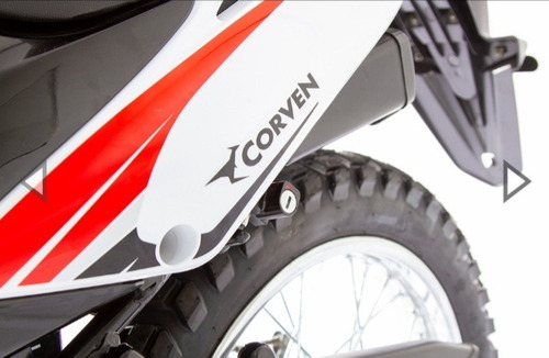 Imagen 8 de 15 de Corven Triax 200 R3!
