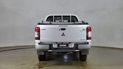 Mitsubishi L200 2.4 TD WORK DC CR