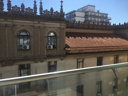 Imagen 16 de 19 de Casi 18 De Julio . 2 Garajes