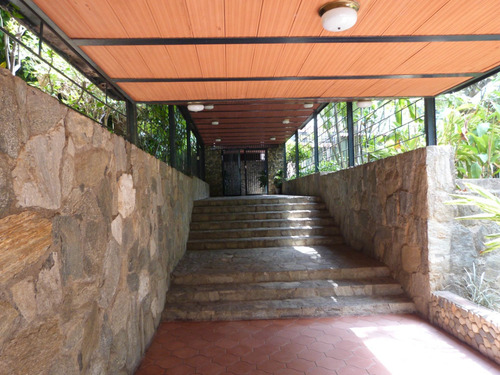 Apartamento En Venta Santa Eduvigis Lb25-1254