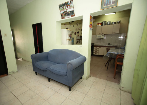 Imagen 7 de 30 de Venta Casa 5 Ambientes Patio Tablada Permuta