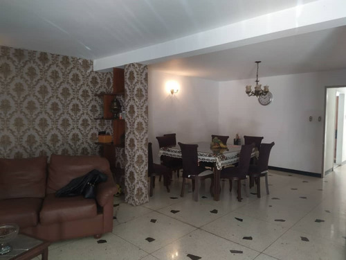 Imagen 5 de 30 de Casa En Venta - Urb Colinas De Los Ruices- Yvelisse Herrera Asesor Inmobiliario Re/max Vip Lpg 04241767041