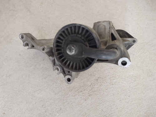 Soporte Alternador Derby 1.8 Original Num 037903143g (Usado)
