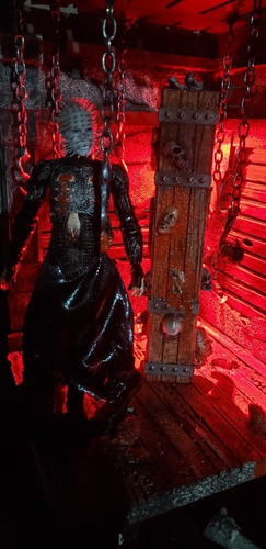 Hellraiser Maqueta Diorama Para Escala Neca O Similares