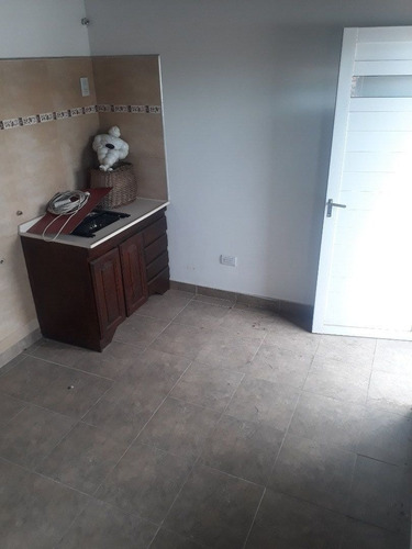 Imagen 22 de 23 de Casa Ph De 3 Ambientes + 3 Departamentos De 2 Ambientes