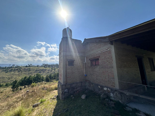 Cabaña Con 1 Hectárea Y Media En Yacanto!!