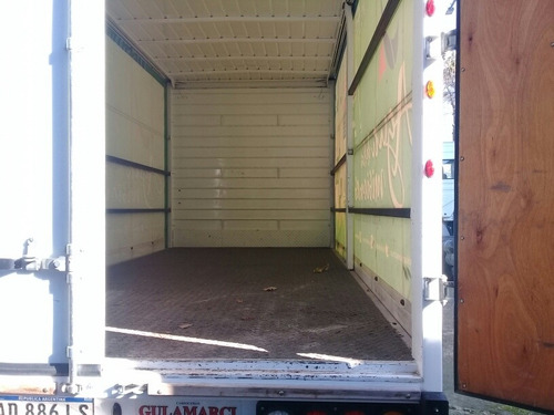 Imagen 5 de 10 de Mercedes Benz Accelo 815