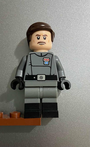 Lego Star Wars Admiral Wullf Yularen Minifigura 75367