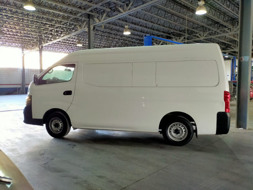 Imagen 9 de 10 de Nissan-urvan-20