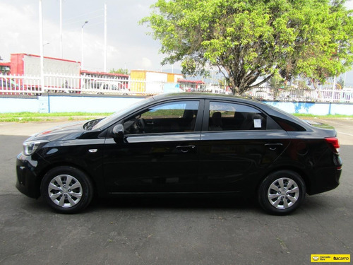 Kia Soluto 1400