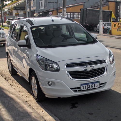 Imagem 3 de 9 de Chevrolet Spin Ltz 1.8 Aut. 2013
