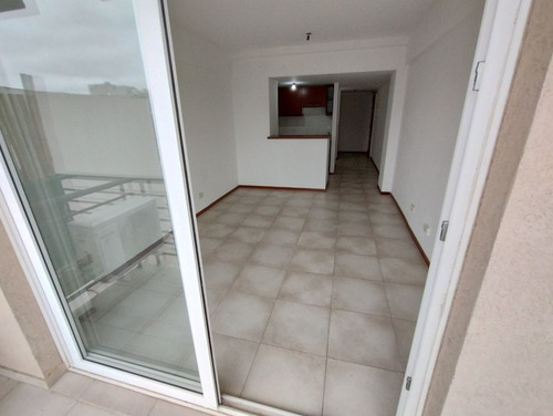 Alquiler Monoambiente Balcón V Luro Amenities
