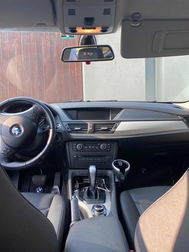 Imagen 11 de 12 de Bmw X1 2010 2.0 Sdrive 20d Active 177cv Automática