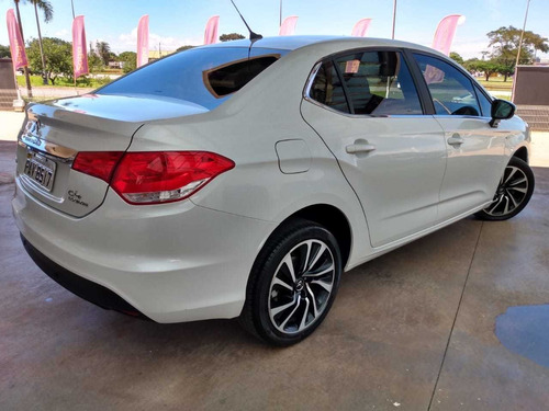 Citroën C4 Lounge Série Especial S 1.6 Thp (flex) (aut)