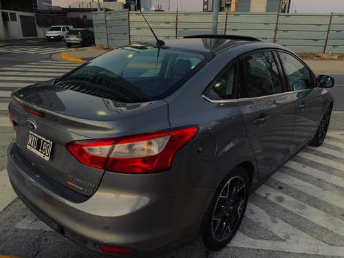 Ford Focus III 2.0 Sedan Titanium At6