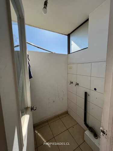 Departamento En Venta De 2 Dorm. En Independencia