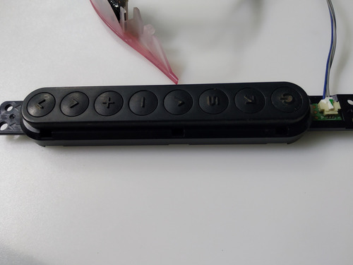 Imagen 3 de 3 de Botonera Y Sensor Ir Para LG 42ln5300-ub