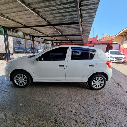 Imagem 4 de 15 de Sandero Autenthic 1.0 3cc 4p Completo Flex