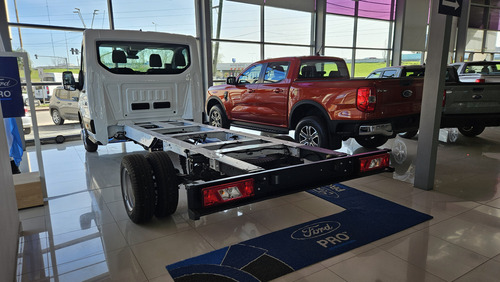 Ford Transit 2.0 Chasis 470E