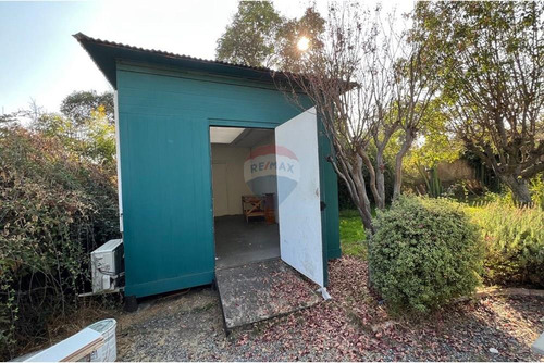 2d 1b Con 4000 M2 Terreno. Galpón 21 M2