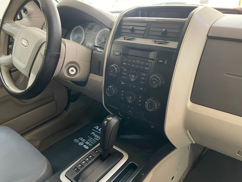 Imagen 8 de 15 de Ford Escape Xls At 2008 V4