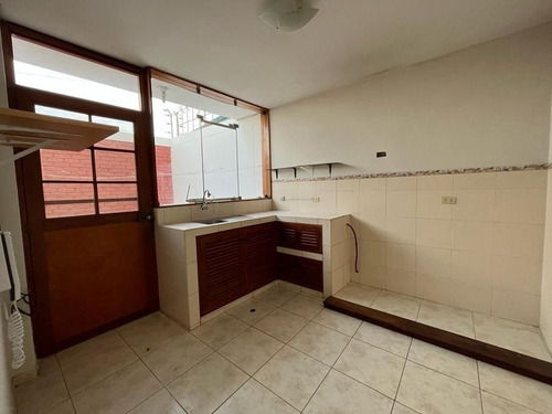 Imagen 2 de 9 de Ocasión Se Vende Duplex En Pimentel- Chiclayo