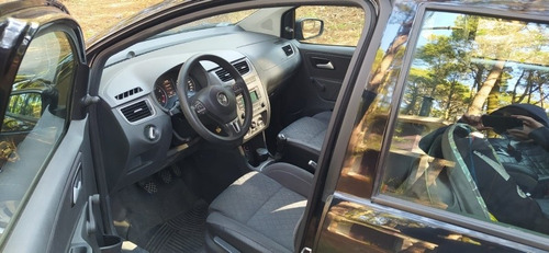 Imagen 9 de 10 de Volkswagen Suran 1.6 Comfortline 101cv 2014