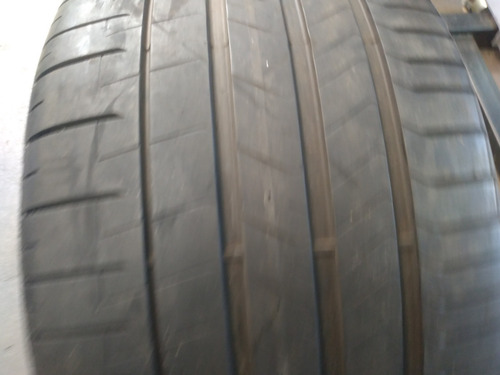 Pirelli P Zero 305/30/21 Conserto Lateral 104y (Usado)