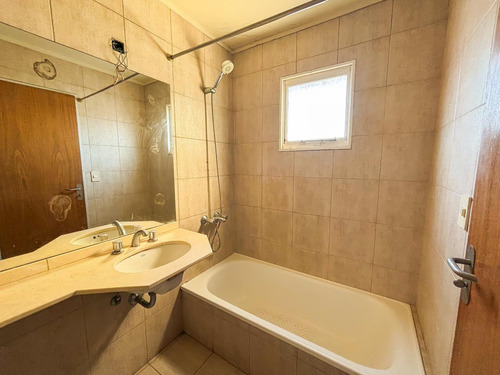 Departamento En Venta De 2 Dormitorios Con Cochera Y Amenities En Palermo