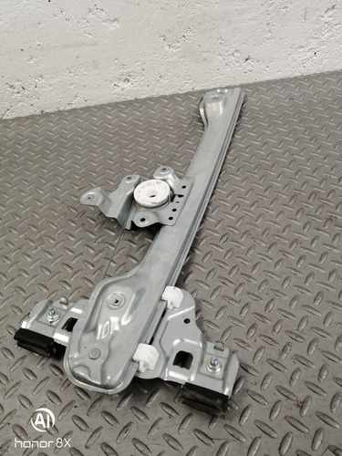 Mecanismo Elevador Tras Izq Chevrolet Trax 4x2 1.8 Std 12/16 (Usado)